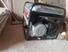 Генератор продаю срочно 