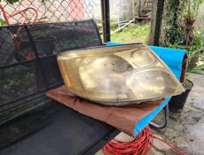 Фара альфард