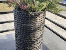 Вазоны плетеные из ротанга