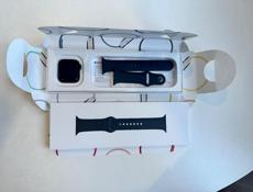 Часы Apple Watch 