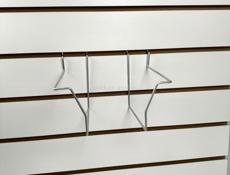 Подставка под колготки на экономпанель.