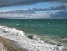 Земля на берегу 