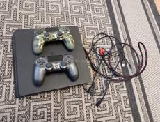 Продается пс 4 ps 4 Слим 11дисков