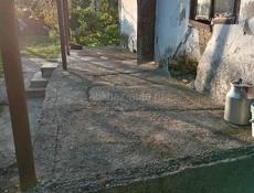 Хороший участок с домом ( под снос )