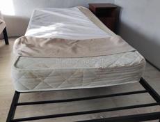 Кровать железная