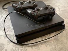 Продаётся приставка Sony ps4