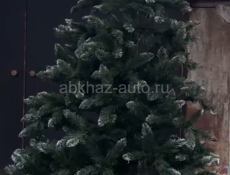 Елка пвх 2.70 см. Высокая и пышная