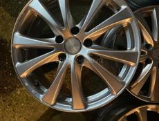 Диски с шинами