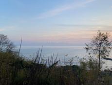 Участок с выходом к морю