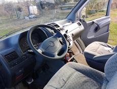 Mercedes-Benz V-Класс