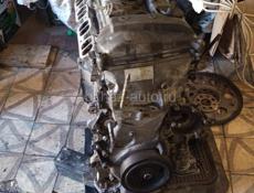 Двигатель тоето вокси в рабочем состоянии