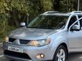 Mitsubishi Outlander XL