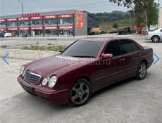 Mercedes-Benz E-Класс