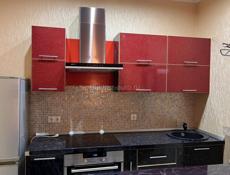 Кухня с барной стойкой