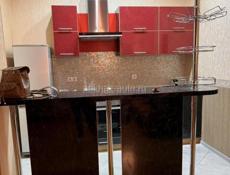 Кухня с барной стойкой 