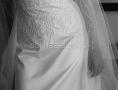 Свадебное платье.