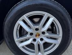 R18 Porsche Volkswagen