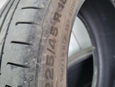 225 45 R18 continental