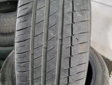 225 45 R19 один штук 
