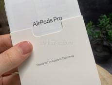 Новые наушники AirPods Pro