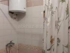 Срочно заходи и живи квартира в Пицунде . 