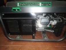 Генератор 3.5 кв новый Срочно продам 