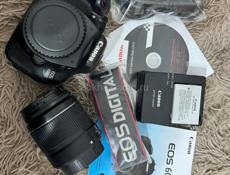 Камера *Canon 600D* 