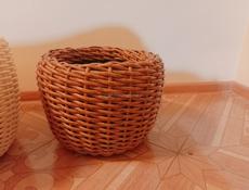 Кашпо из ротанга 