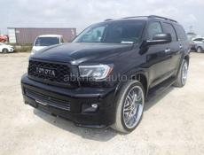 Toyota Sequoia