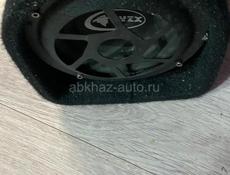 Срочно сабуфер и усилитель