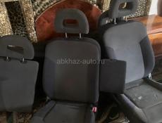 В разборе Mitsubishi Airtek 2.4