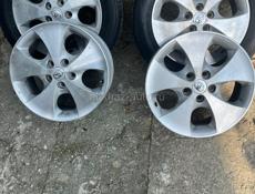 Продаются покрышки