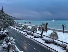 Обменяю телефон на айфон