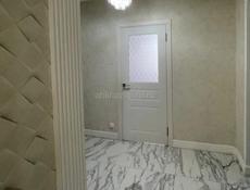 Продается трехкомнвтная на Массиве