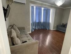 Продается трехкомнвтная на Массиве