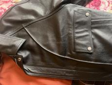 Натуральная кожа куртка новая