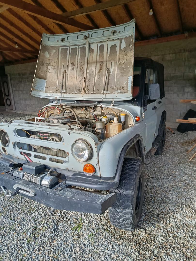 Продаю УАЗ Хантер по запчастям 9979197