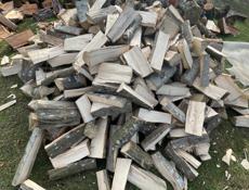 Дрова , граб , альха , липа . 