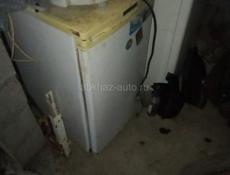 Холодильник 