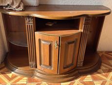 Подставка под телевизор 