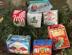 Подарочные коробки, новогодние композиции.