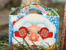 Подарочные коробки, новогодние композиции.