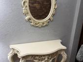 Продается консоль с зеркалом 