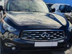 Infiniti FX