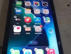 Продам айфон 11 память 128г