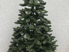 Ёлка 2.10 м.