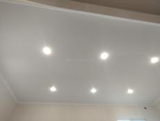 Натяжные потолки 