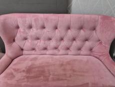 Мини диван и пуфик 