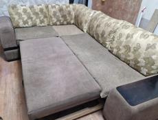 Угловой диван