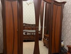 Продаю кровать и шкаф